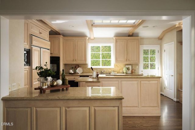 1570 Charlton Road, San Marino, CA 91108
