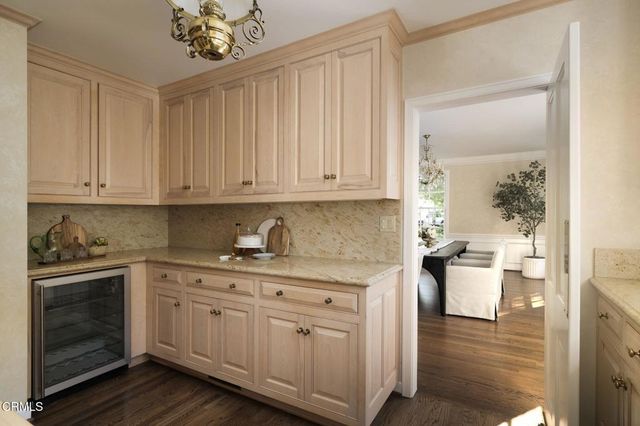 1570 Charlton Road, San Marino, CA 91108