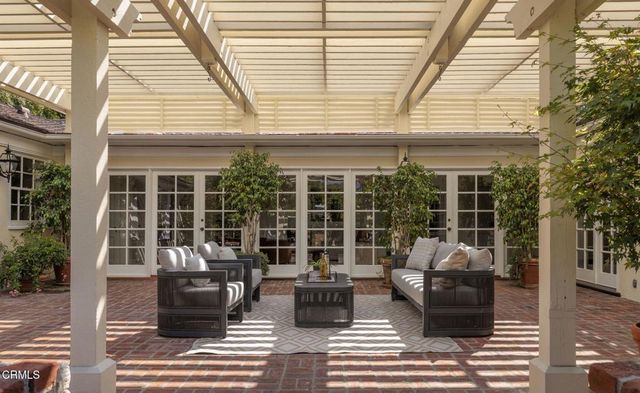 1570 Charlton Road, San Marino, CA 91108