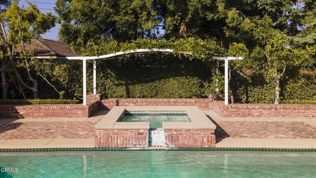 1570 Charlton Road, San Marino, CA 91108