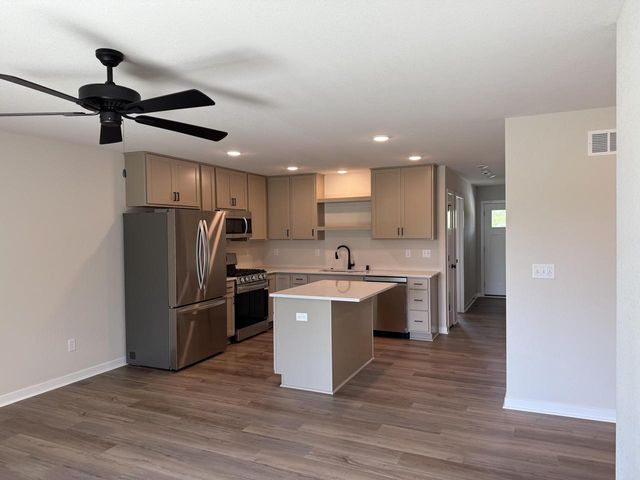 N162W21897 Poppy ROAD, Jackson, WI 53037