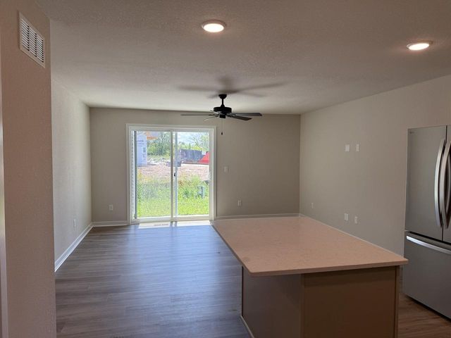 N162W21897 Poppy ROAD, Jackson, WI 53037