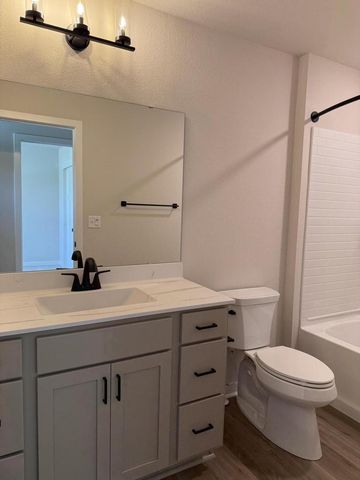 N162W21897 Poppy ROAD, Jackson, WI 53037