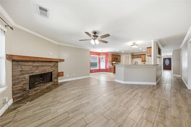 13506 Spring Court, Tomball, TX 77375