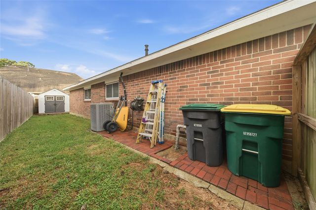 13506 Spring Court, Tomball, TX 77375