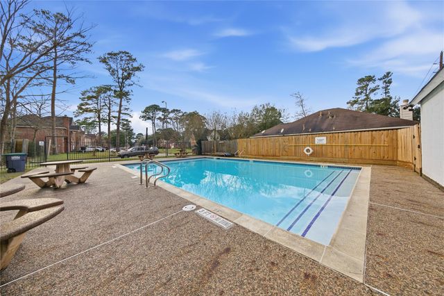 13506 Spring Court, Tomball, TX 77375