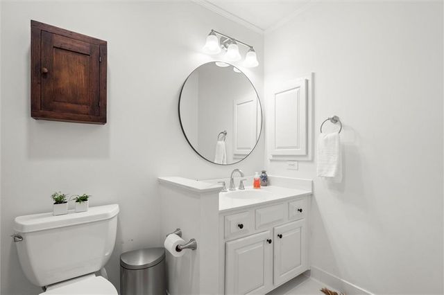 3302 Lantern Coach NE Lane, Roswell, GA 30075