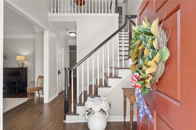 3302 Lantern Coach NE Lane, Roswell, GA 30075