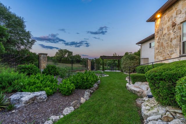 50 Muirfield, Boerne, TX 78006