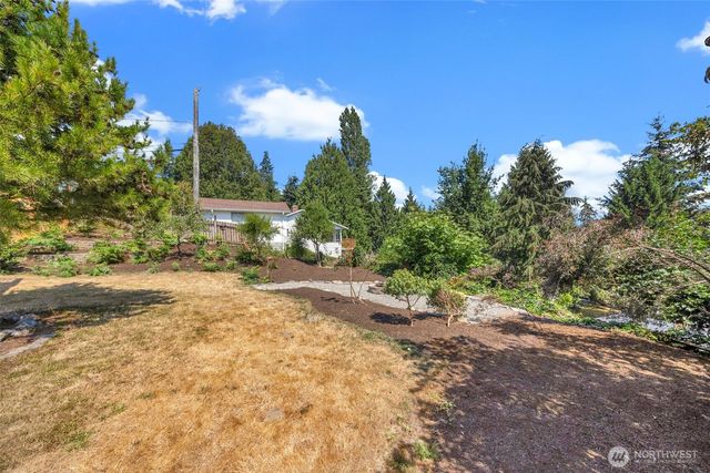 19524 53rd Avenue NE, Lake Forest Park, WA 98155