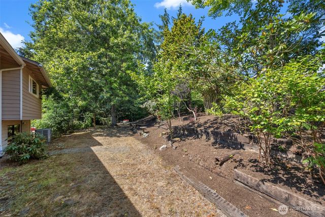 19524 53rd Avenue NE, Lake Forest Park, WA 98155