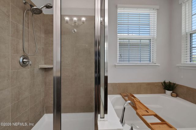 14650 LITTLELEAF Drive, Jacksonville, FL 32258