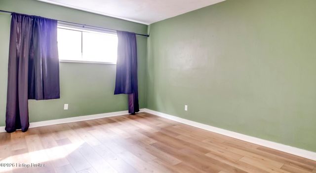 1040 Cherokee Rd APT E5, Louisville, KY 40204