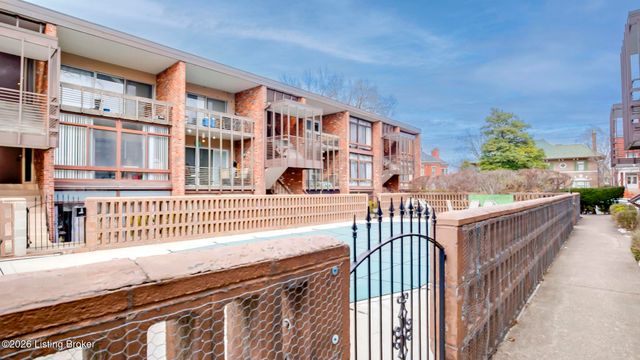 1040 Cherokee Rd APT E5, Louisville, KY 40204