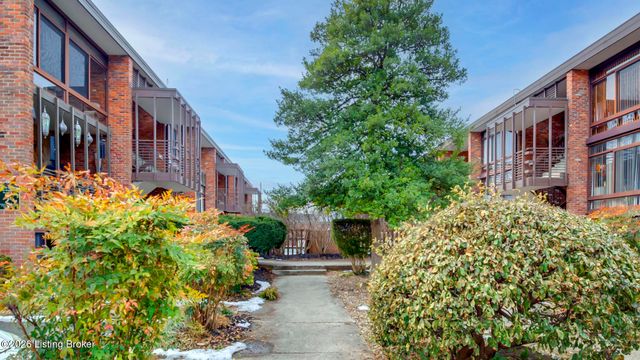 1040 Cherokee Rd APT E5, Louisville, KY 40204