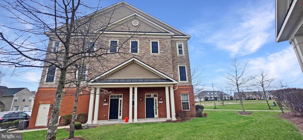 42554 WILDLY TER, Ashburn, VA 20148