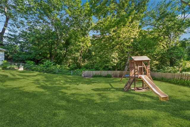 3432 Eastwood Drive, Des Moines, IA 50317