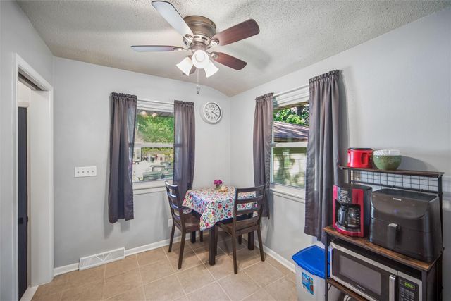 3432 Eastwood Drive, Des Moines, IA 50317