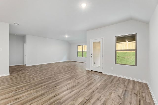 3855 Rose Hill Court, Denison, TX 75020