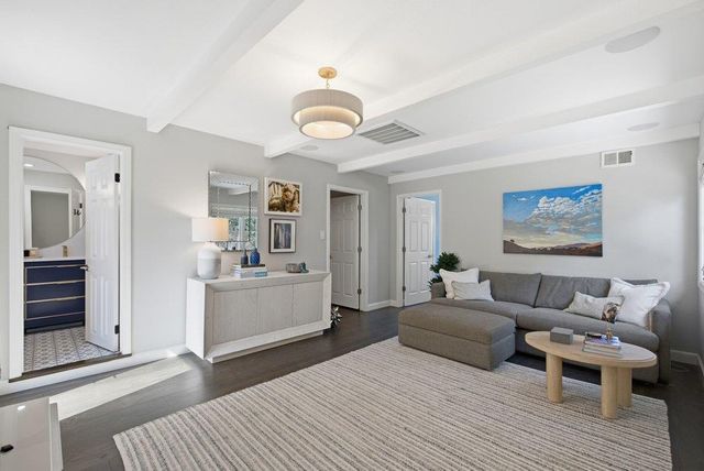 624 Tomi Lea Street, Los Altos, CA 94022