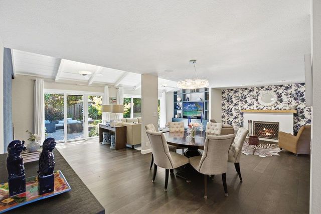 624 Tomi Lea Street, Los Altos, CA 94022