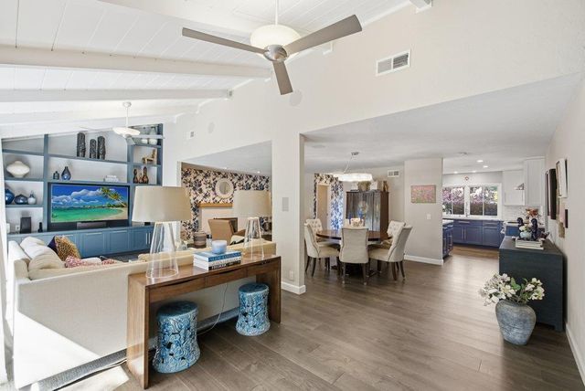 624 Tomi Lea Street, Los Altos, CA 94022