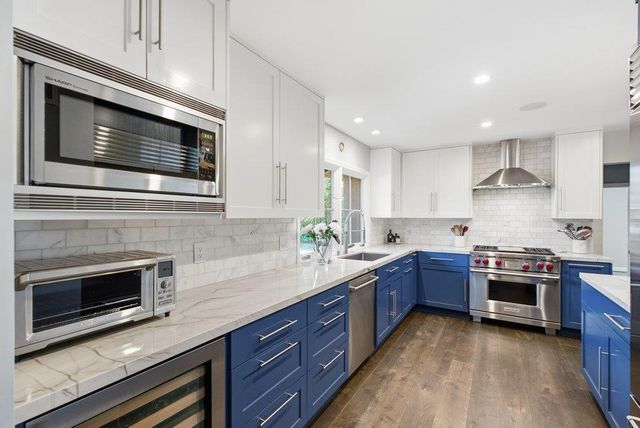624 Tomi Lea Street, Los Altos, CA 94022