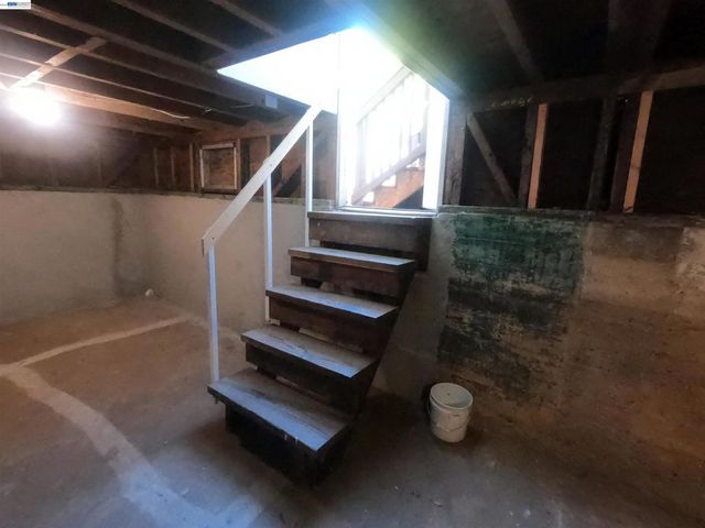 528 S 29th Street, Richmond, CA 94804