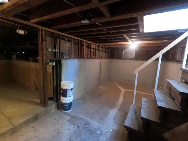 528 S 29th Street, Richmond, CA 94804