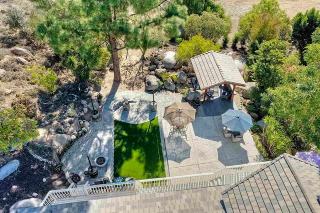 10629 Meadow Glen Way E, Escondido, CA 92026