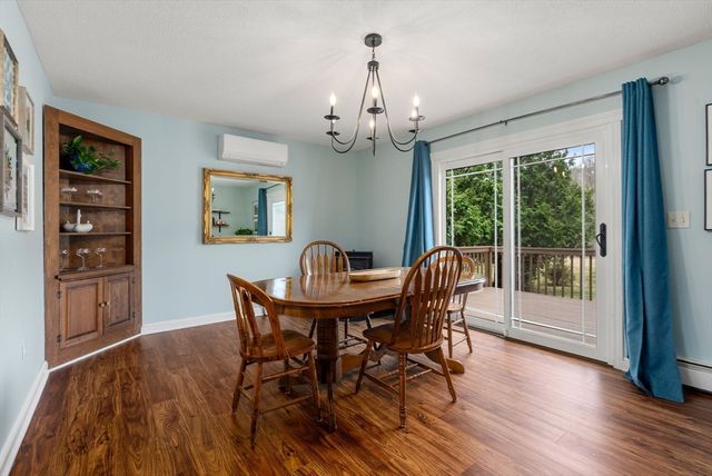 55 Brookfield Rd, Brimfield, MA 01010