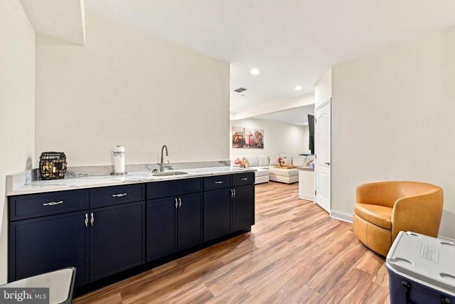 244 CLERMONT DR, Newtown Square, PA 19073