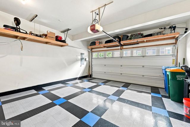 244 CLERMONT DR, Newtown Square, PA 19073