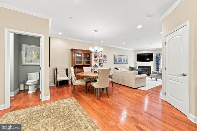 244 CLERMONT DR, Newtown Square, PA 19073