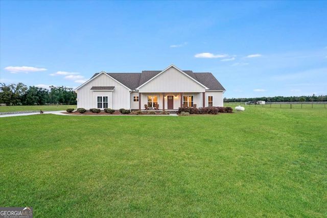 6984 Old River Road S, Brooklet, GA 30415