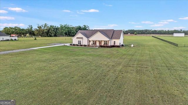 6984 Old River Road S, Brooklet, GA 30415