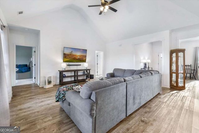 6984 Old River Road S, Brooklet, GA 30415