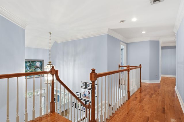 102 WHISPER WOOD CT, Newtown, PA 18940