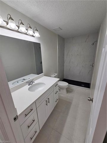 5234 Sholtz ST, Naples, FL 34113
