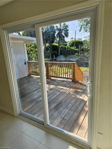 5234 Sholtz ST, Naples, FL 34113