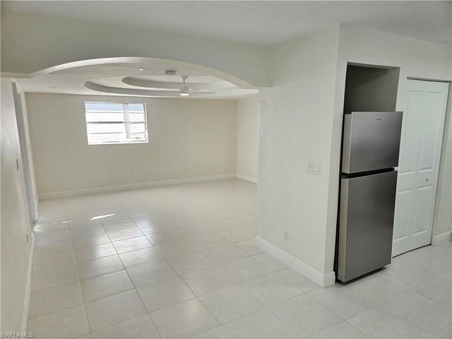 5234 Sholtz ST, Naples, FL 34113