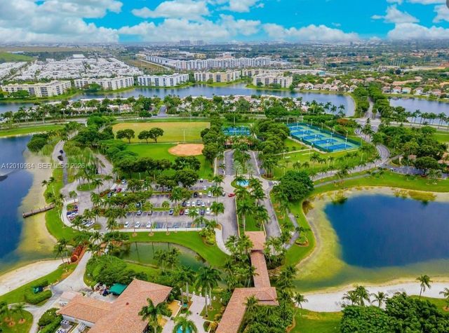 10730 NW 66th St 313, Doral, FL 33178