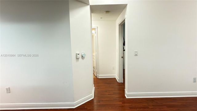 10730 NW 66th St 313, Doral, FL 33178