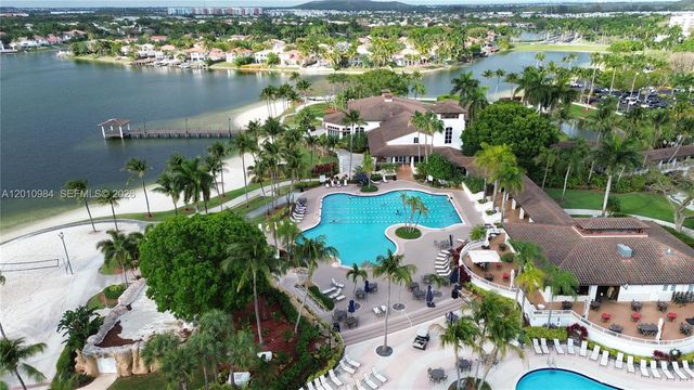 10730 NW 66th St 313, Doral, FL 33178