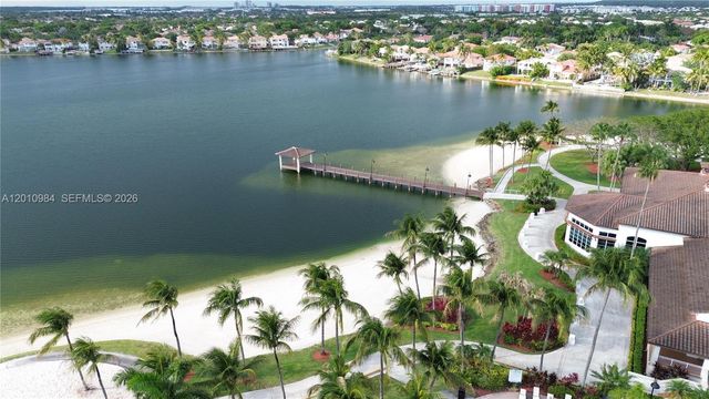 10730 NW 66th St 313, Doral, FL 33178
