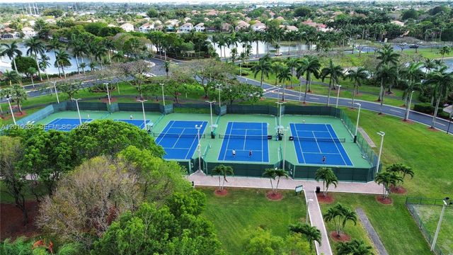 10730 NW 66th St 313, Doral, FL 33178