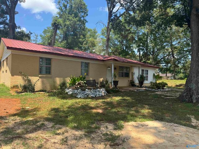 295 Trojan Drive, Hazel Green, AL 35750