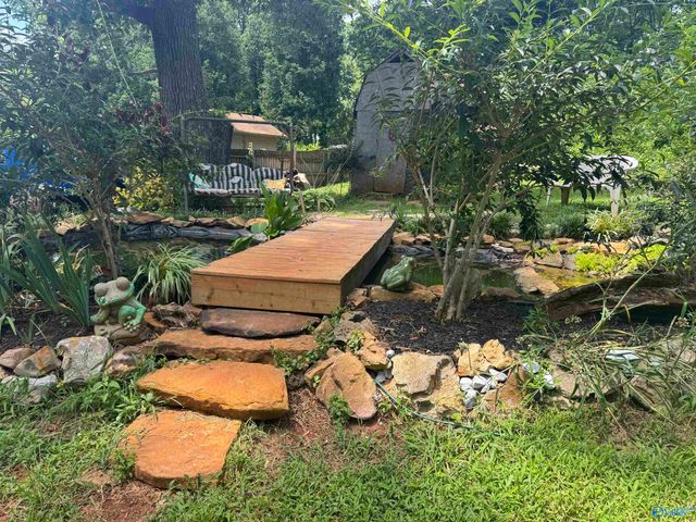 295 Trojan Drive, Hazel Green, AL 35750