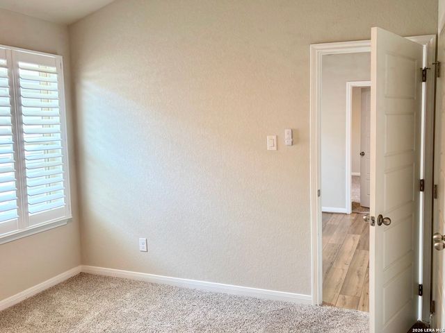 1281 CARL GLN, New Braunfels, TX 78130