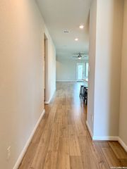 1281 CARL GLN, New Braunfels, TX 78130